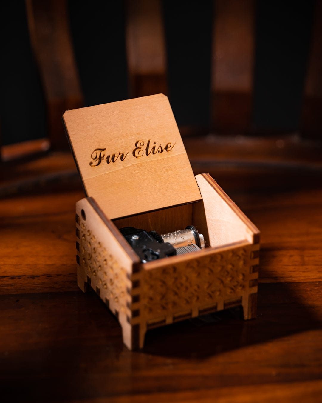 AUTOMATIC MUSICBOX