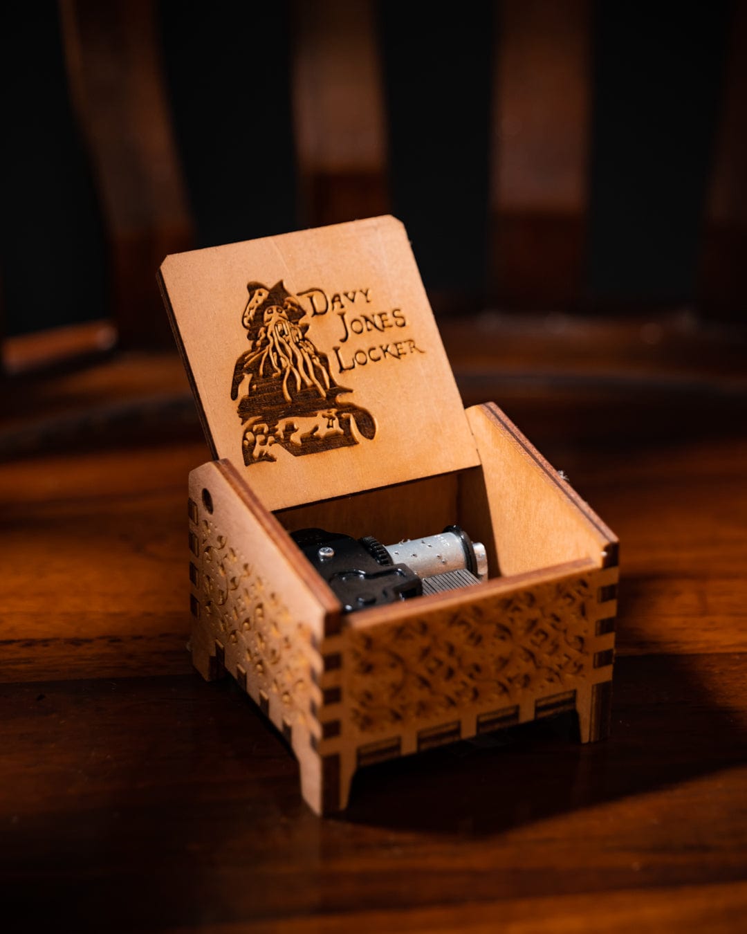 AUTOMATIC MUSICBOX