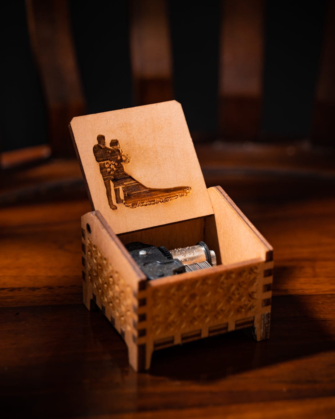 AUTOMATIC MUSICBOX