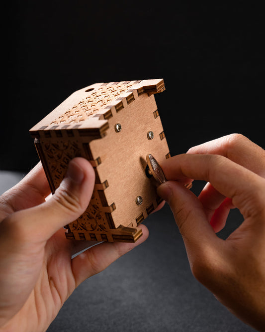 AUTOMATIC MUSICBOX