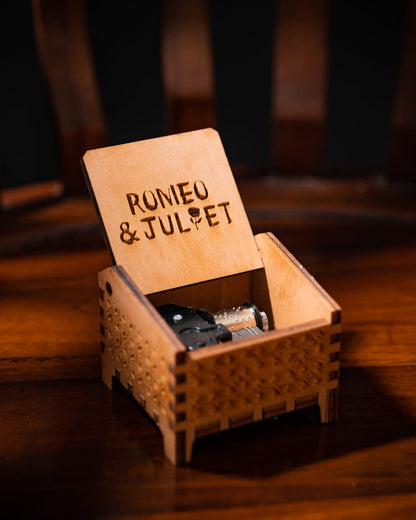 AUTOMATIC MUSICBOX